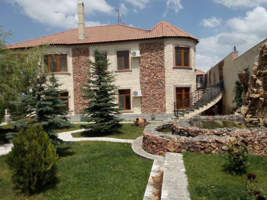 Villa Yerevan - Villas for Rent in Yerevan, Yerevan, Armenia