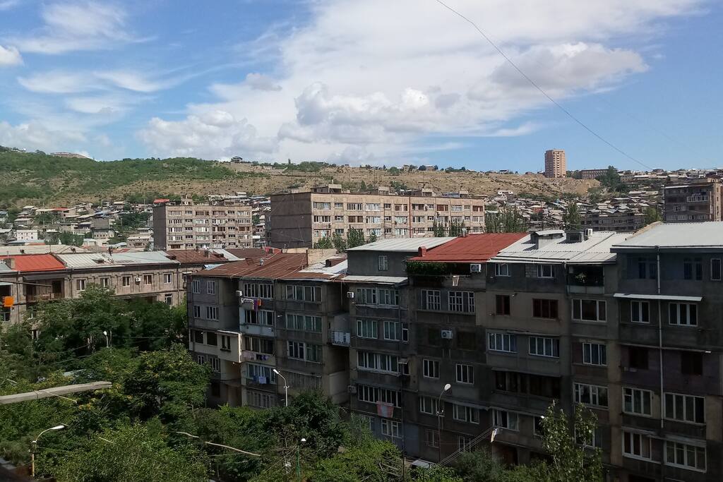 Вид с открытого балкона