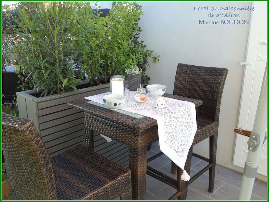Déjeuner en terrasse