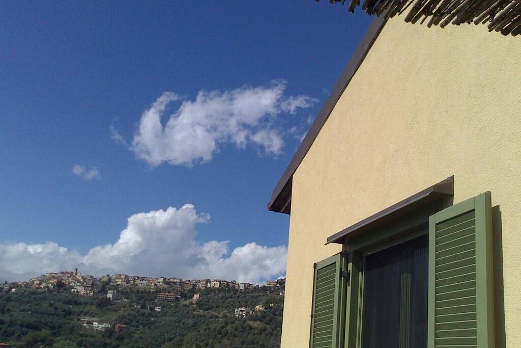 A Poggionardo, nella natura e nella quiete a pochi chilometri del borgo di Perinaldo
