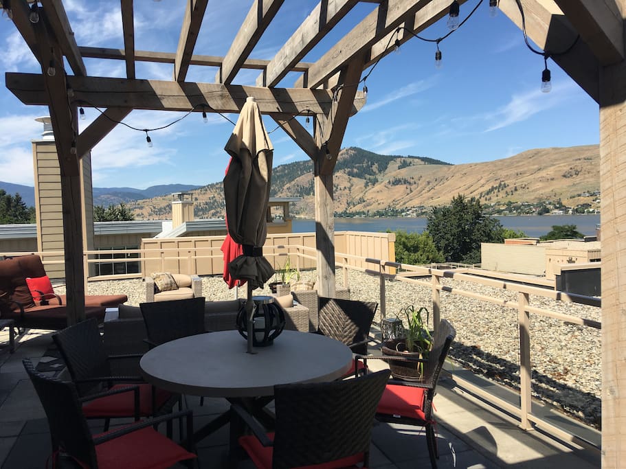 Private roof top with Lake view