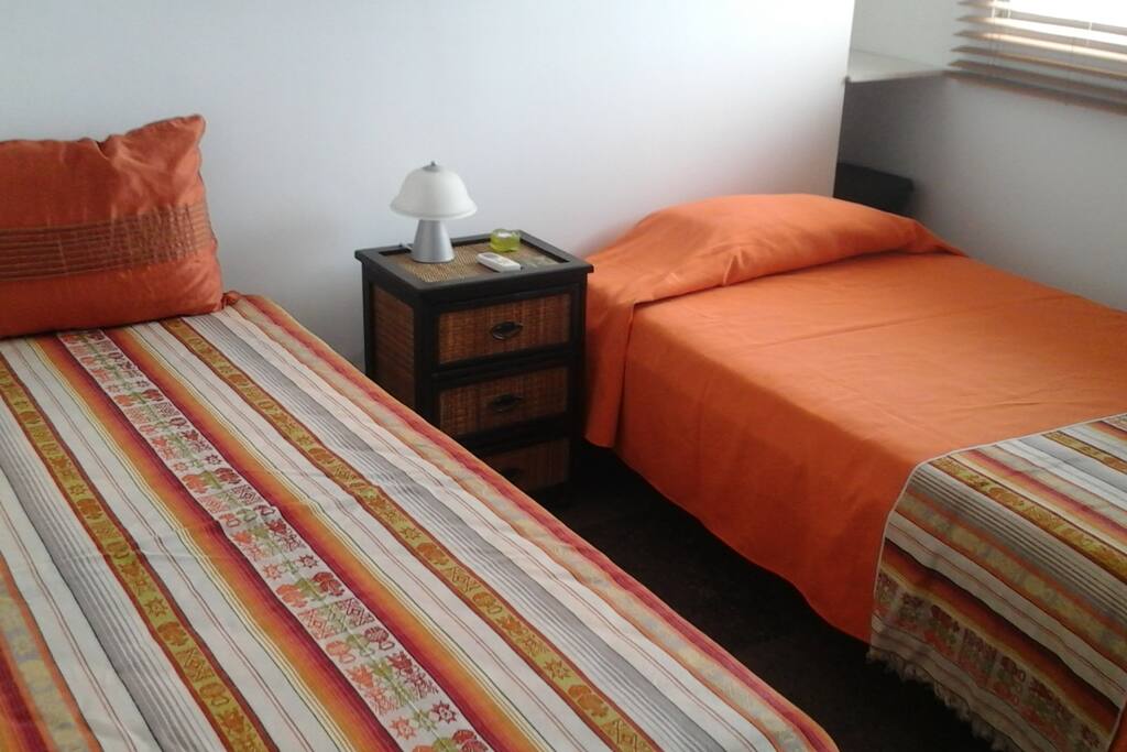 Dormitorio 2 con 2 camas 1.5 plazas