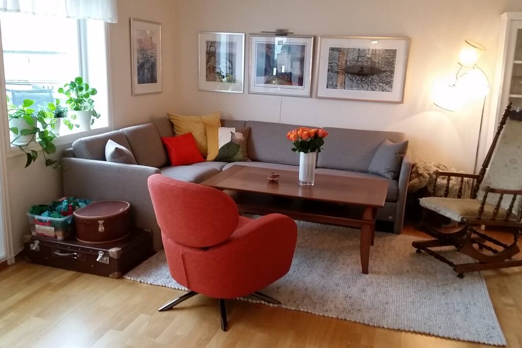 Stue med utgang til veranda