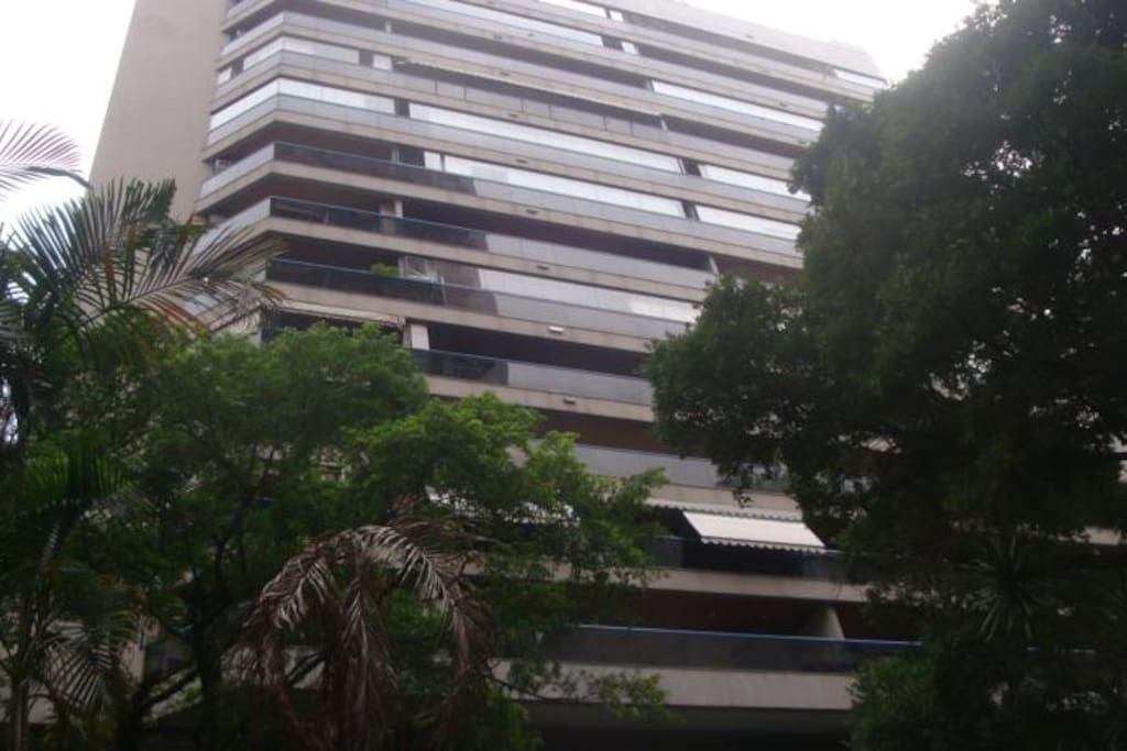 Frente do prédio