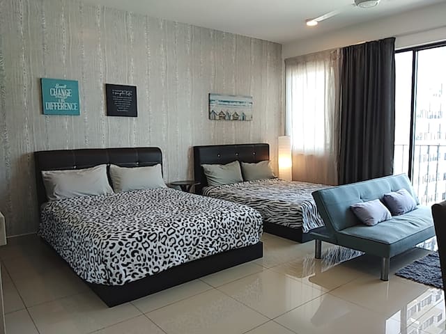Setia Alam Shah Alam,Trefoil@Dreamer's Guest House