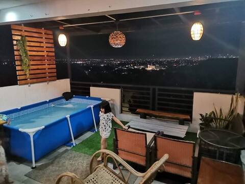 SNAKHAWS OVERLOOKING & SPACIOUS rooftop with pool