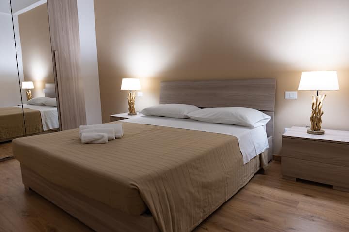 საძინებელი 1