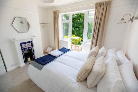 Top Airbnb: 'Sandy Bottom' Broadstairs by the beach in Broadstairs And St. Peters