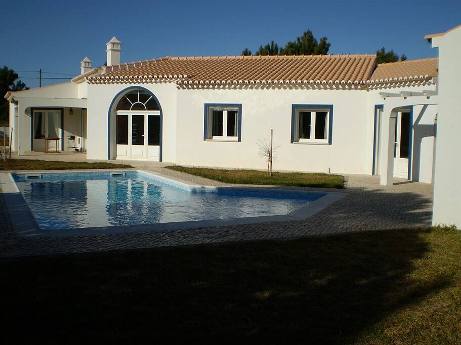 Vue arrière de la maison