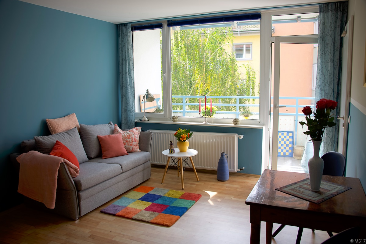 Top Airbnb: In the middle of Schwabing, 10 minutes to Marienplatz! in Neuschwabing