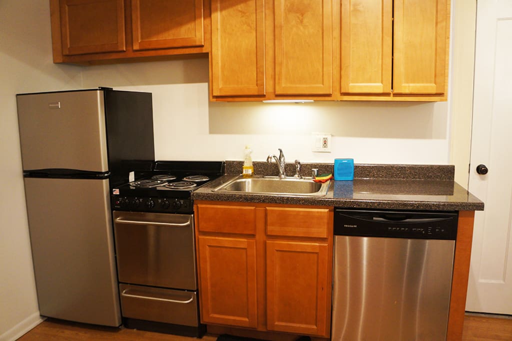 Equipped kitchen for light breakfast or a full meal