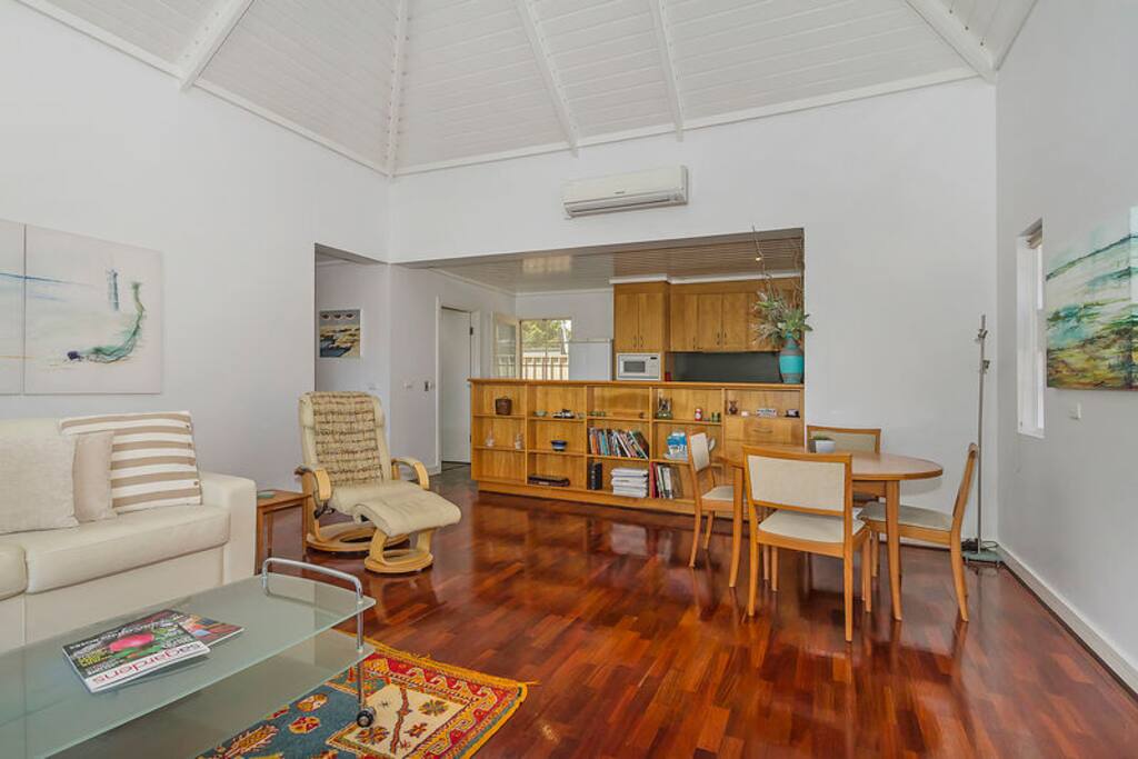 Lounge/Kitchen/Dining