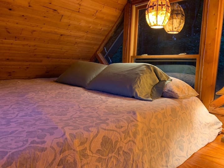 Showing King-sized bed sleeping loft