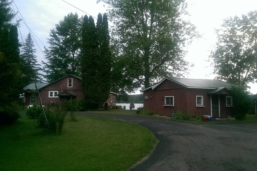 View as you enter property, homeowners residence on left, #4967 on right.