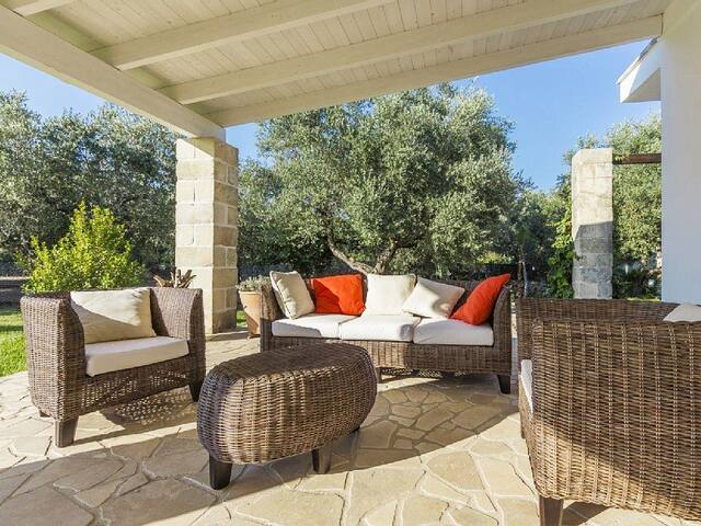 In Salento Villa con piscina ad uso esclusivo gallery image 2