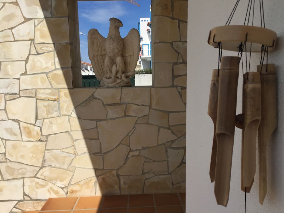 The owners are Benefica Fans, the eagle is their mascot
