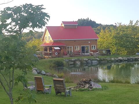 My cabin in Canada!! Let's go O CHÂLÂ!