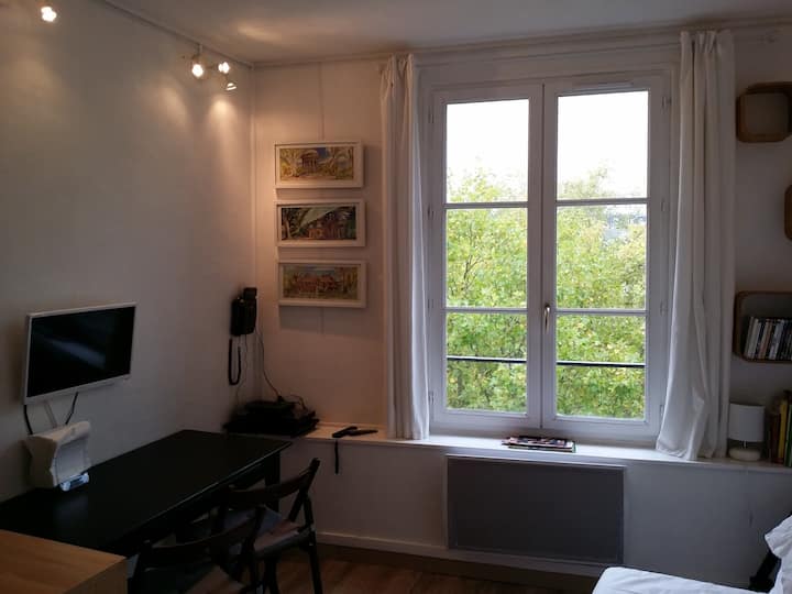 Studio Versailles near RG/RD stations
