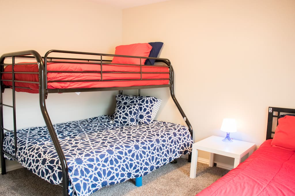 Bed 6 - Top Bunk