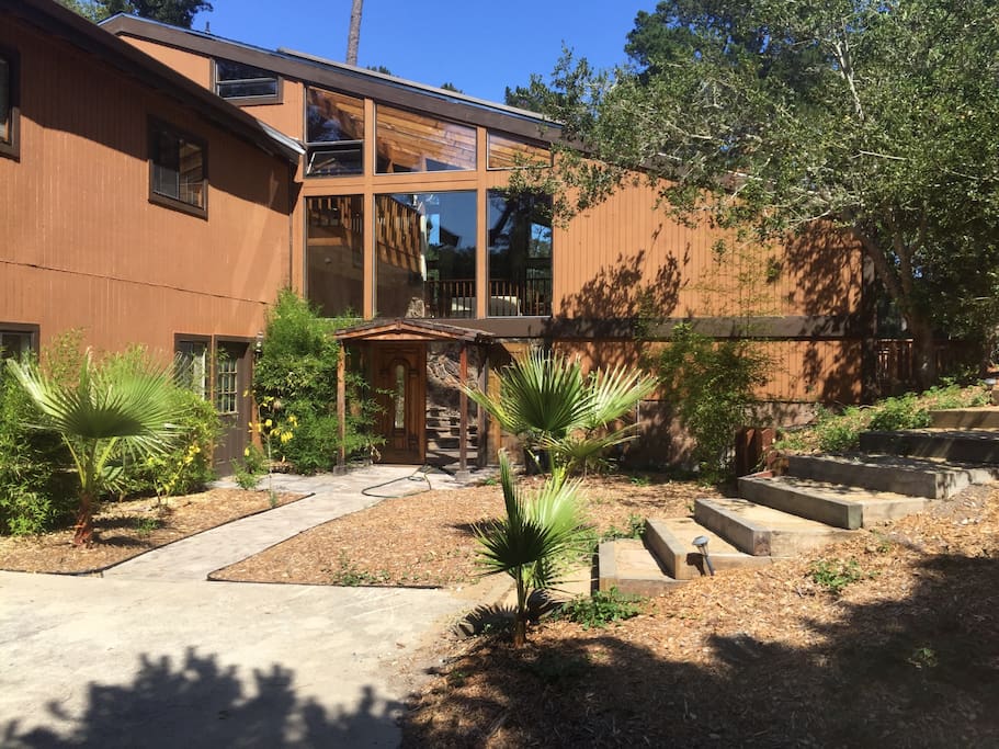 Rooms For Rent In The Monterey Area Rooms For Rent In The Monterey Area