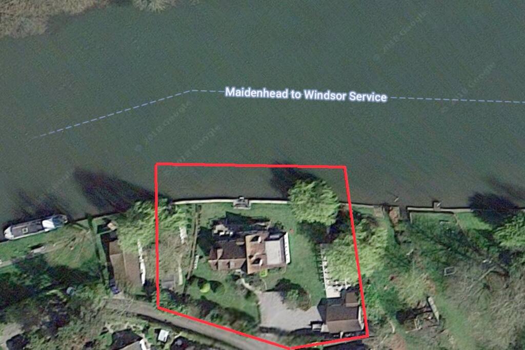 Full aerial view (including the Lodge, available in addition )