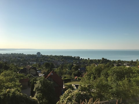 Tiny rooms, a huge balcony and a killer view