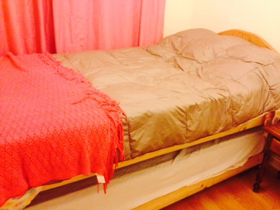 que es cama nido
(o sea son dos camas)