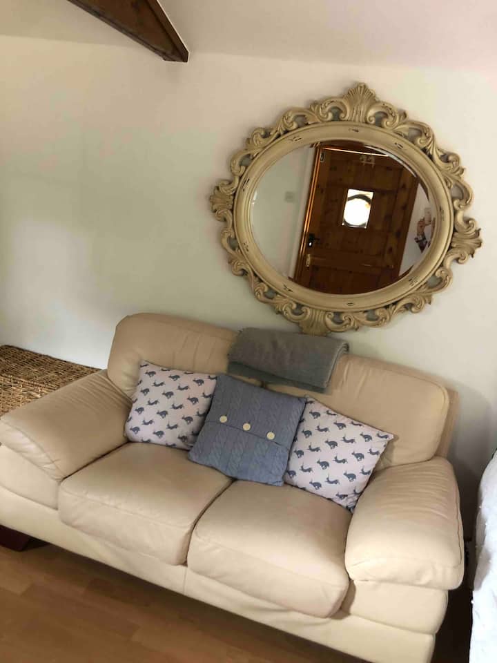 Lovely 1 Bedroom Cabin In Private Woodland - Sevenoaks