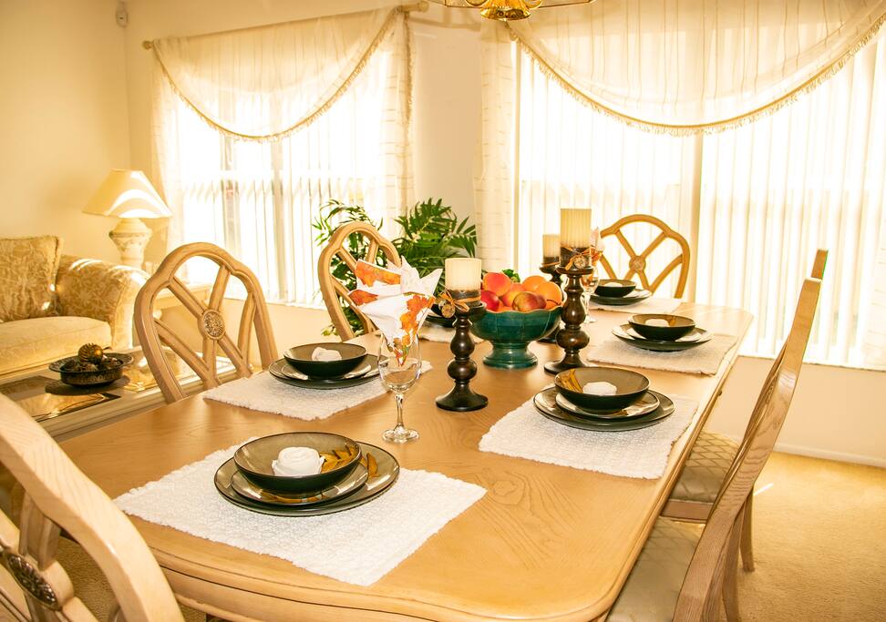 Dining Table.jpg
