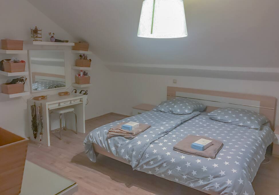 Main Room King Size