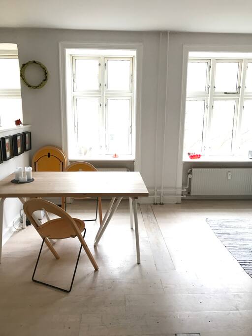 kitchentable