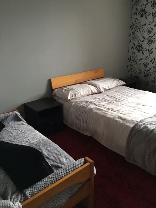 Bedroom with small double bed.