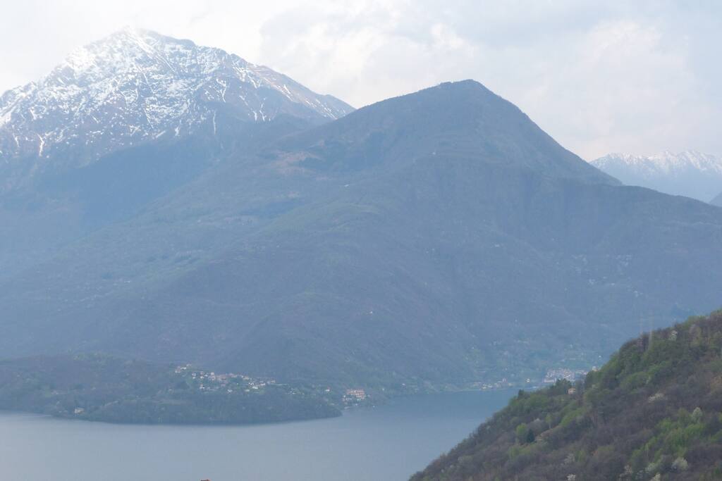 Vista dalla terrazza dell'appartamento