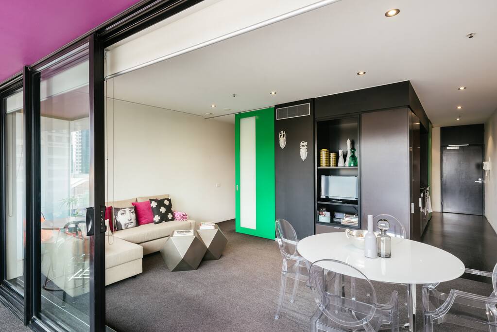 The apartment features a bright north facing living room.