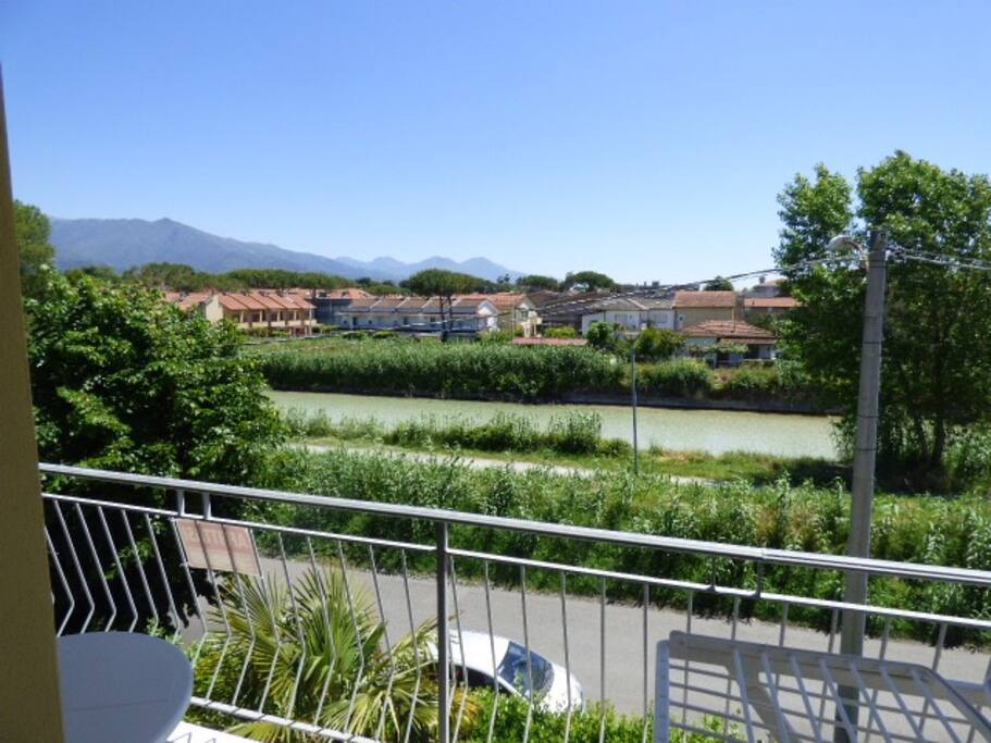 Room from 2nd Floor including River and Walking/Cycling way