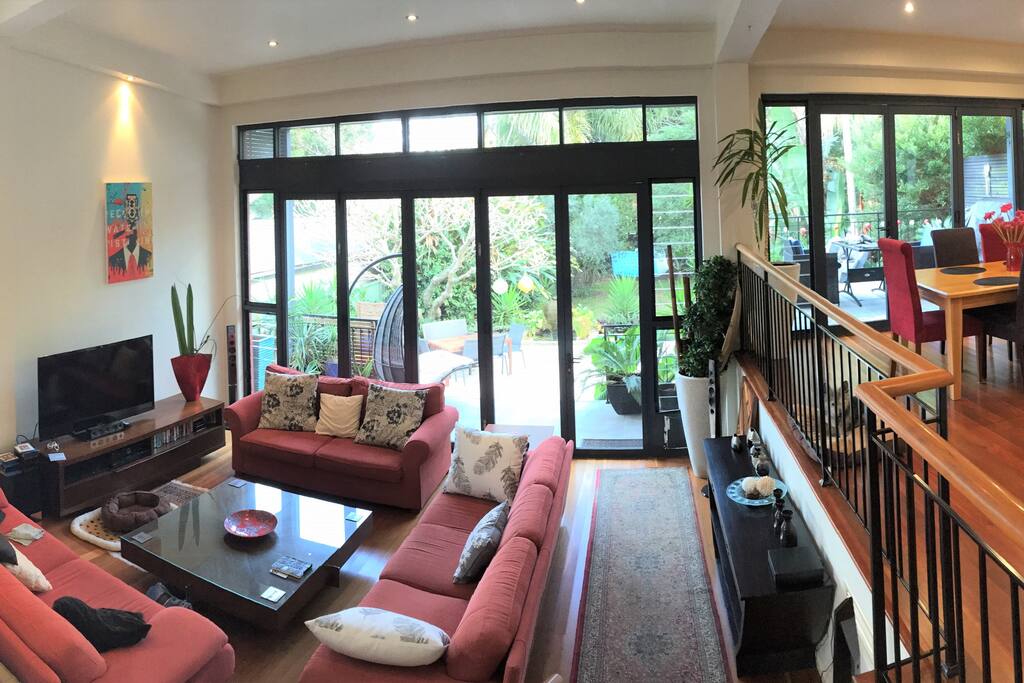 Living & Dining Area