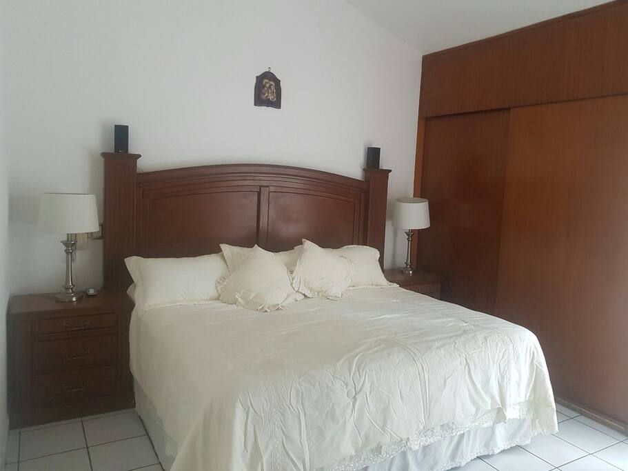 Habitacion princical, cama King Size
