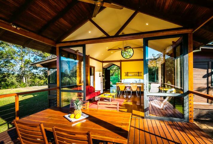 The Ridge 2 Bedroom Chalet @ Promised Land Retreat gallery image 5