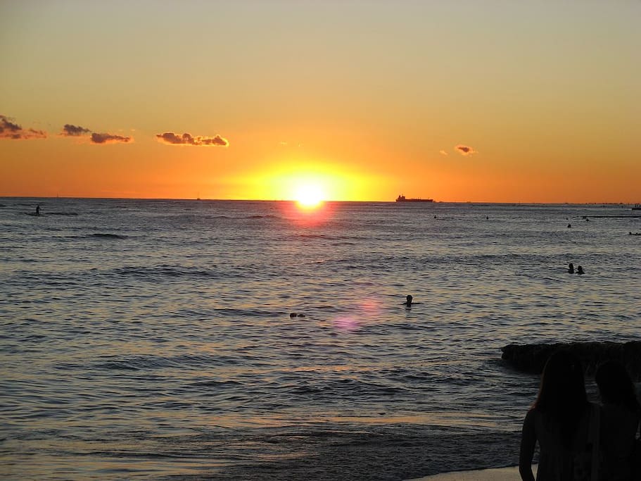 The condo is located heart of Waikiki !!! Its so beautiful Waikiki beach