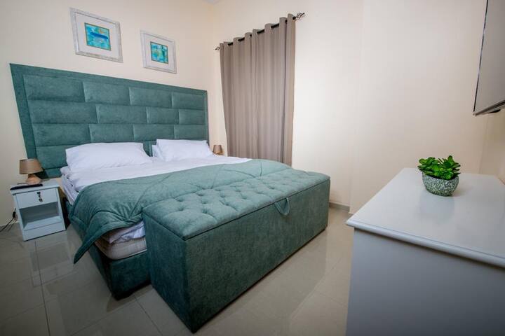 King size 5* hotel bed