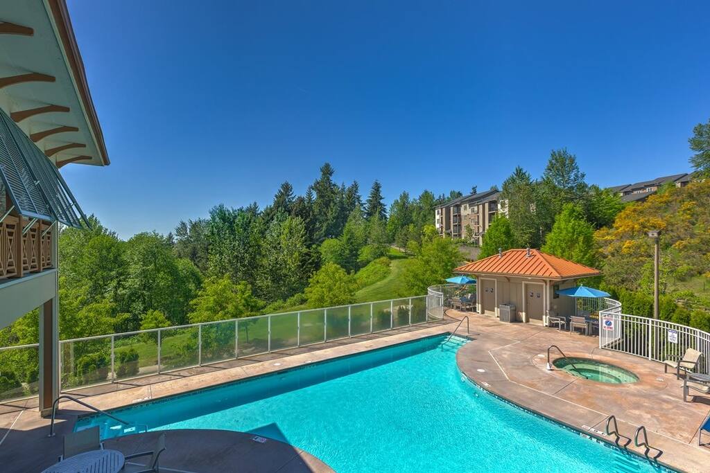 Pool and hot tub with breath taking views