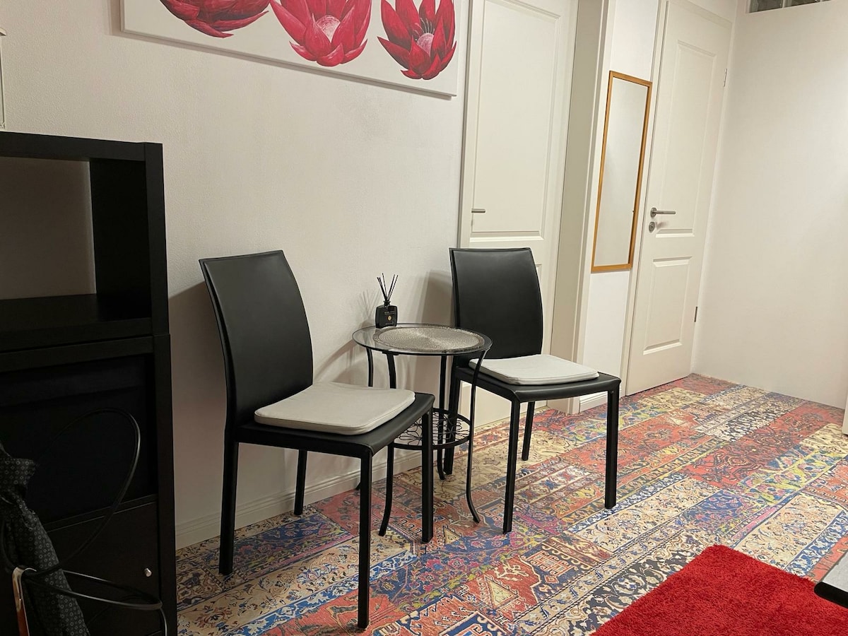 Top Airbnb: Suite Regina in Regensburg