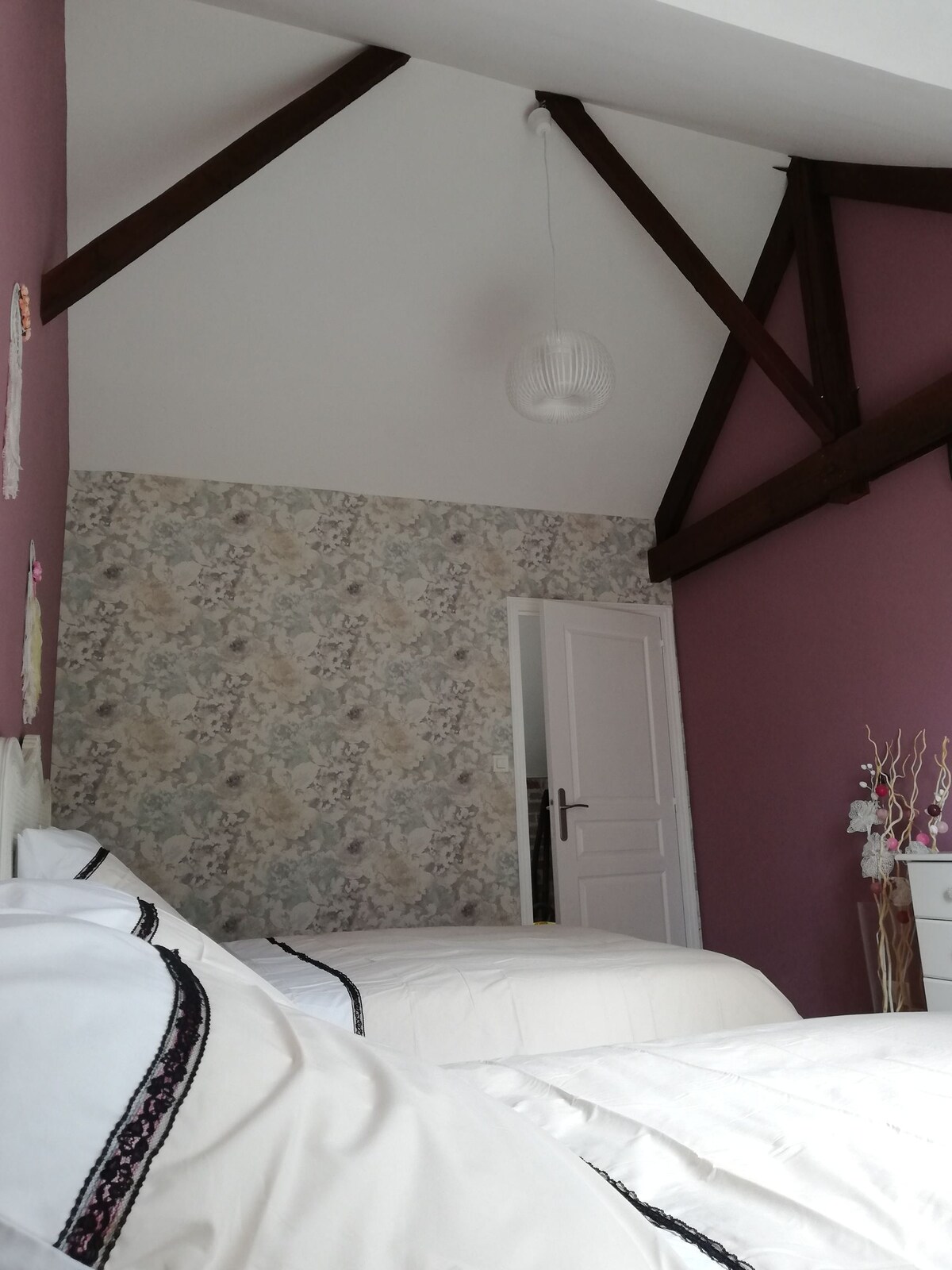 Chambre 1= 2 lits double 