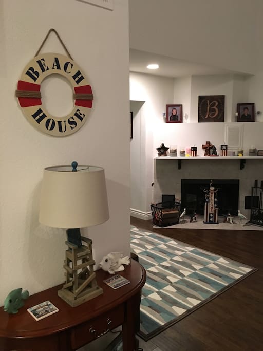 has fire place, apple, TV, wifi & plenty of board games and children's books
