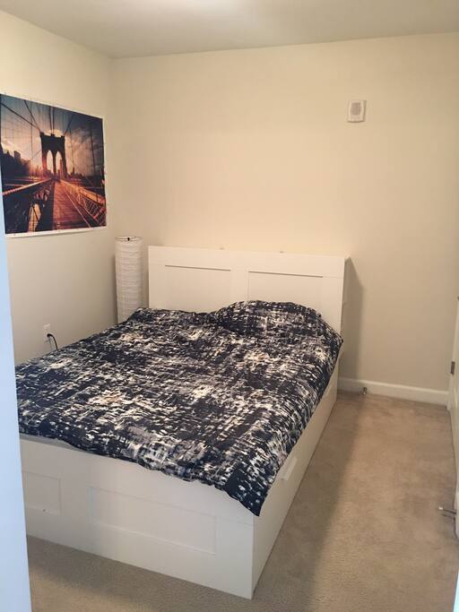 Bed room