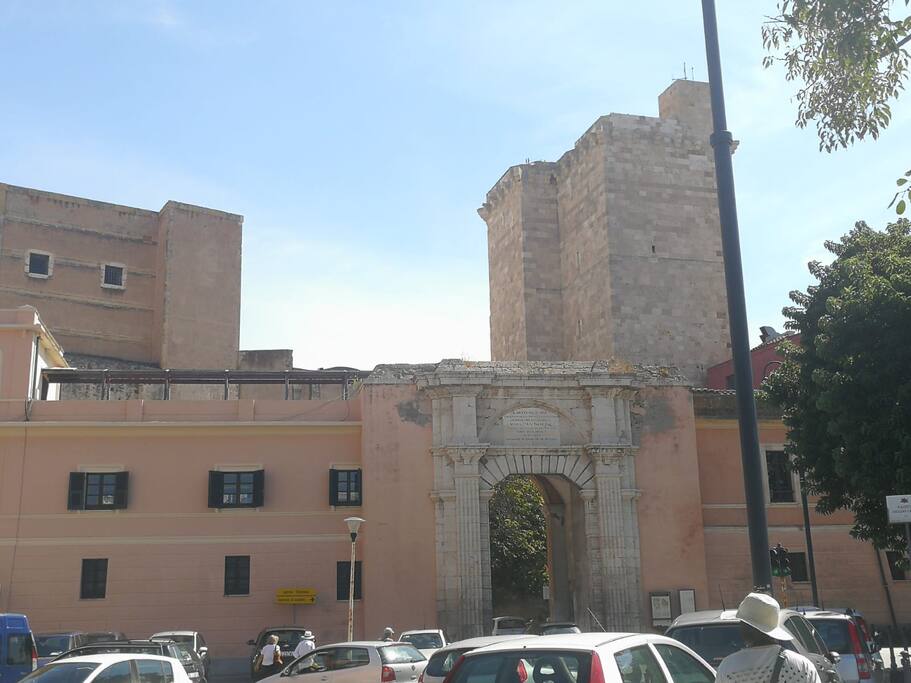 IL....NOSTRO CASTELLO
PORTA CRISTINA -TORRE S.PANCRAZIO