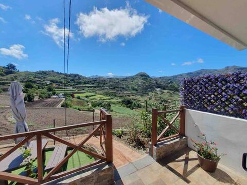 La Victoria I. Rural Villa with Pool