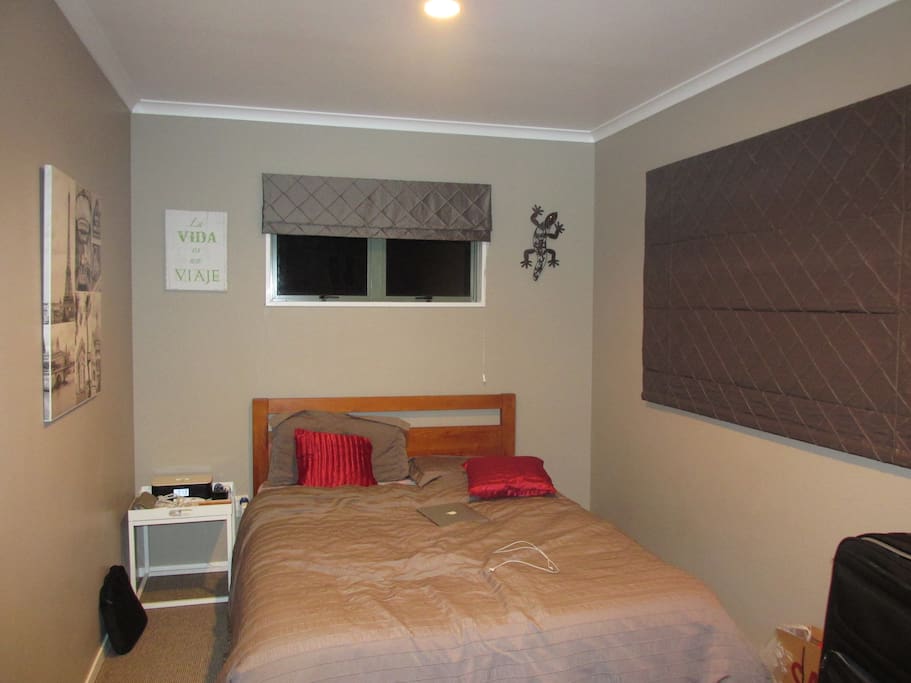 Private guest room