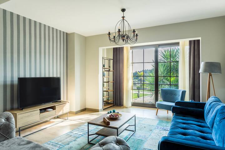 Garden Suite – 24/7 Service & Free Daily Cleaning gallery image 4