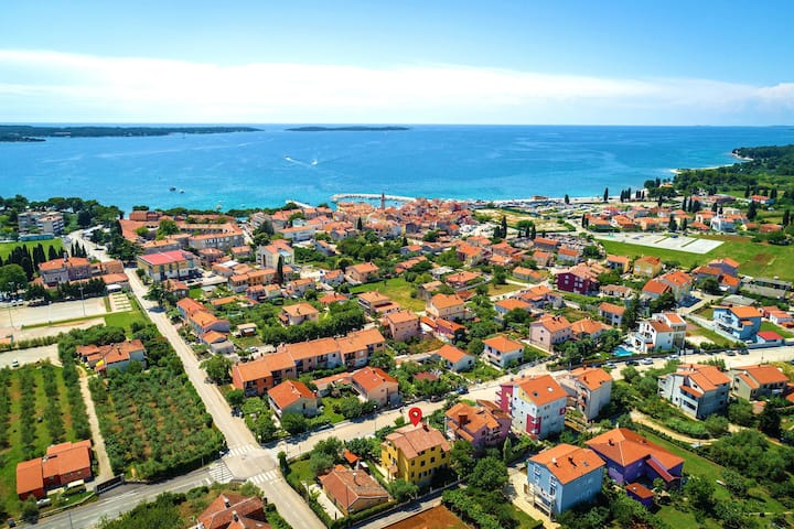 Cozy apartment in Fazana near the beach